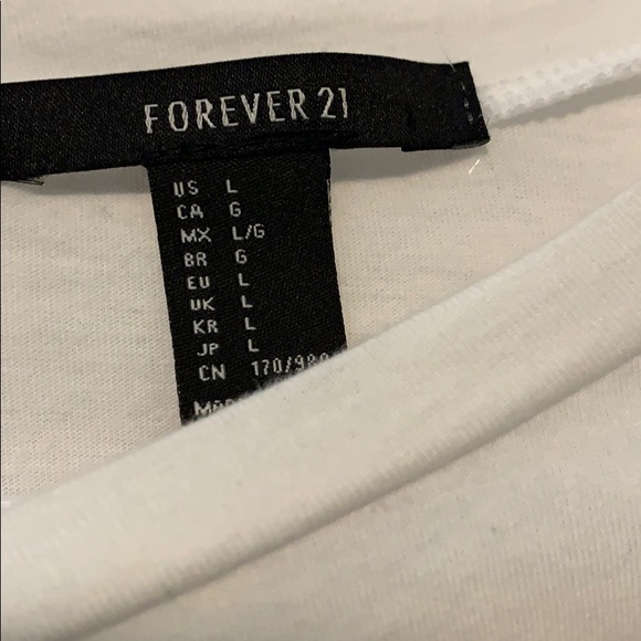 Crop Top - Picture 2 of 3